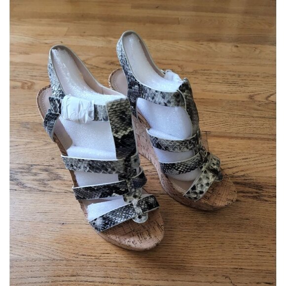 CHARLES BY CHARLES DAVID Faux snake print Arbor wedge sandal size 9.5 - Picture 2 of 8